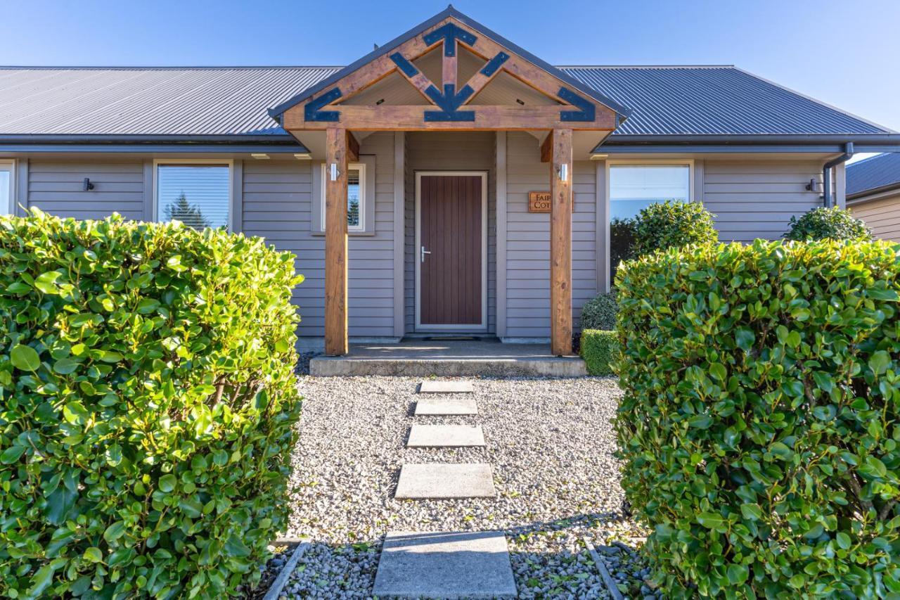Fairway Cottage - Hanmer Springs Holiday Home ภายนอก รูปภาพ